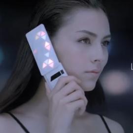 日本KDDI公司设计-the Light Pool手机