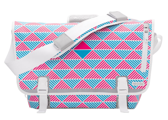 苹果配件包Incase