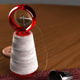 创意设计：放大的针孔