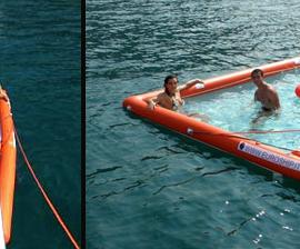 固定在游艇上的豪华充气游泳池