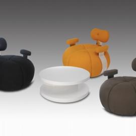 时尚的南瓜扶手椅