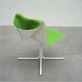 创意椅子设计：hood-chair