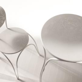 Tord Boontje设计的金属镂空花纹椅