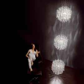 Manuel Vivian灯具设计(Aura Light or World’s Loudest Windchime)