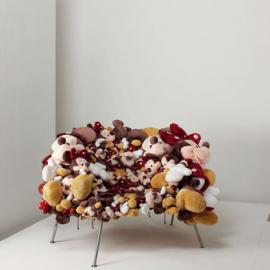 在Phillips de Pury的慈善拍卖会上的设计作品