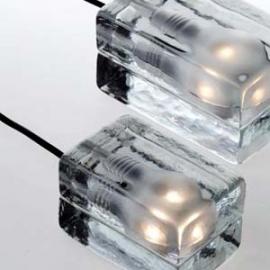 Harri Koskinen的成名作冰块灯