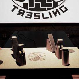 超酷的扳手腕俄罗斯方块