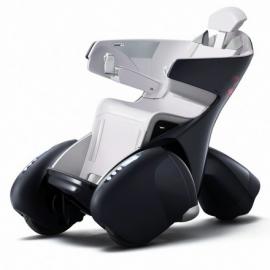 丰田推出的新款代步“I-Real”概念车