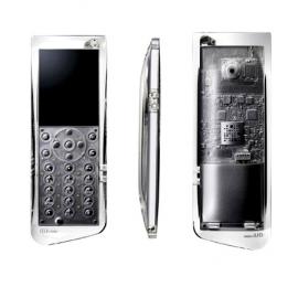 Nao Tamura 手机设计