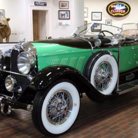 墨西哥博物馆内的经典老爷车