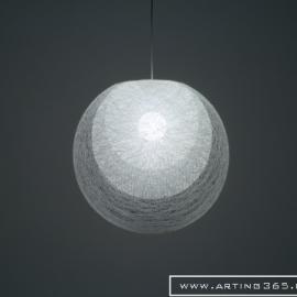 Toyo Ito产品设计:茧状柔光丝网灯