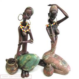 精工细作的创意木制摆件