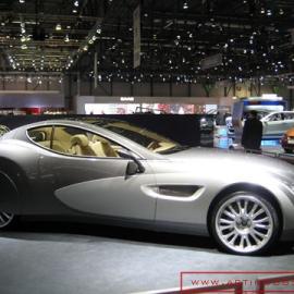 超强悍的俄罗斯古典概念轿跑车