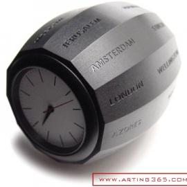 Charlotte van der Waals产品设计:世界时钟