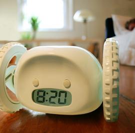 跟你玩捉迷藏的闹钟