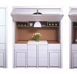 紧凑式的多功能厨房