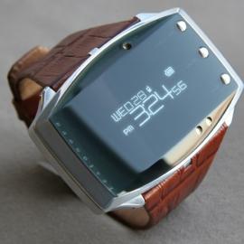 瑞士Bluetooth蓝牙手表 提供互联网接入