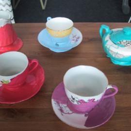 Michelle Ivankovic 的古典餐具设计