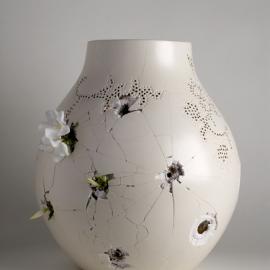 震撼的创意---经历“凤凰涅磐”后的花瓶