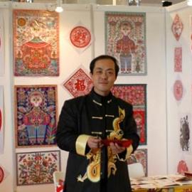 时尚的传统 韩靖的现代剪纸画