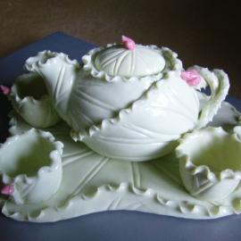 别出心裁的设计 陶瓷茶具