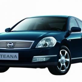 东风日产06款天籁车形赏