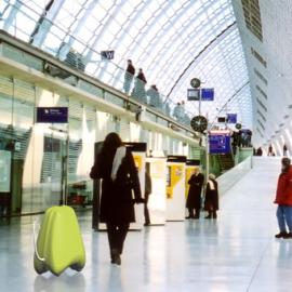 运用新科技制造的智能行李箱