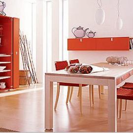 现代感极强的桌子[组图]