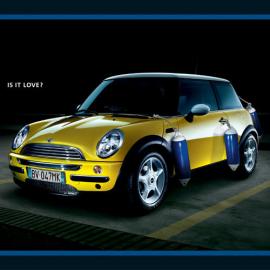 MINI COOPER广告IS IT LOVE?