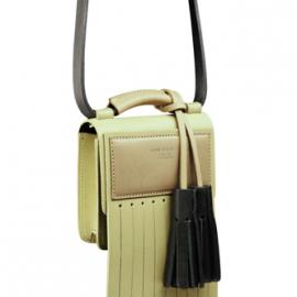 16个古怪的春季包袋