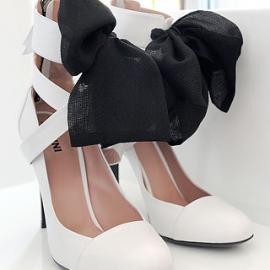 最新春夏流行鞋服推介（一）