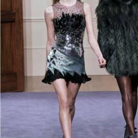 09 秋冬秀场超紧身短裙精选