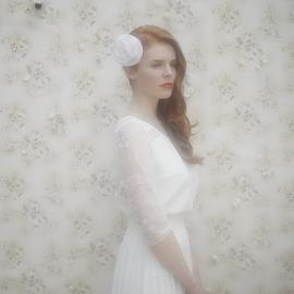 Elise Hameau的“Les Fleurs”婚纱秀