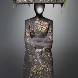 亚历山大麦昆（AlexanderMcQueen）经典作品回顾