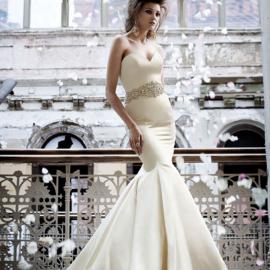 Lazaro 2011秋冬新款婚纱预览