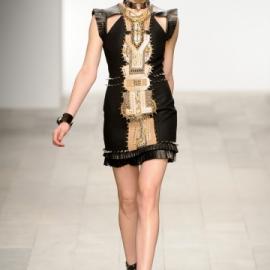 Holly FultonRTW AutumnWinter 2011