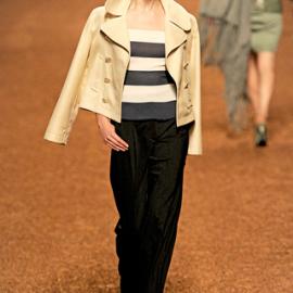 Hermès 拿马鞭的性感女士(二)