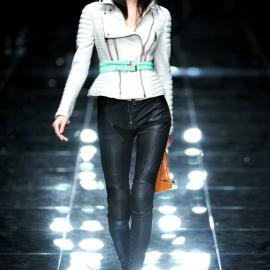 Burberry Prorsum 2011女装春夏系列