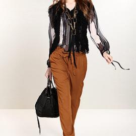 Elie Tahari Resort 2011早春时尚发布