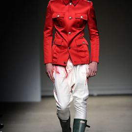 【PARIS】2010 S/S CTR 春夏 高级定制服 -- Josephus Thimister