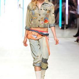 【LONDON】2010 S/S RTW 春夏 女装成衣 -- Unique（一）