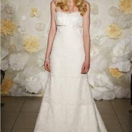 2010 婚纱时装发布：Tara Keely