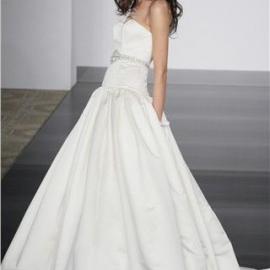 2010 婚纱时装发布：Jewel