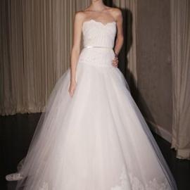2010 婚纱系列发布：Monique Lhuillier