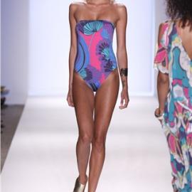 2010迈阿密泳装时装周：TIBI