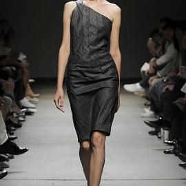 2009 SS RTW 春夏女装成衣 -- Kai Kühne