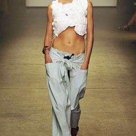 2009 SS RTW 春夏女装成衣 -- Juan Carlos Obando