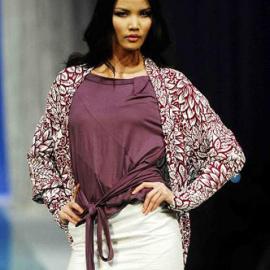 中国国际时装周：IN’Q-周静时装发布会