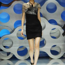 国际时装周：：“艺之卉”赵卉洲时装发布会