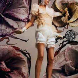 婚纱：时尚超短2008个性婚纱的无限可能